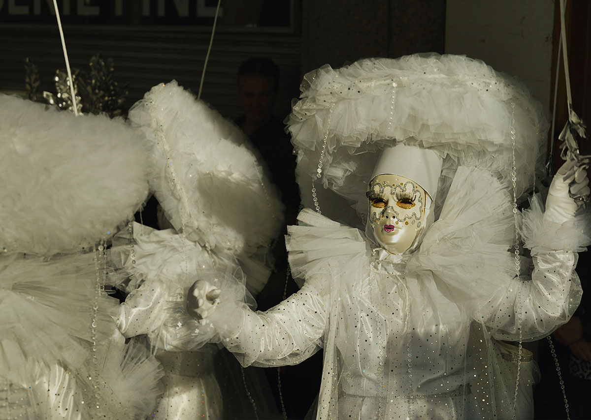 Carnaval Limoux, les Blanc extra-ordinaire 2